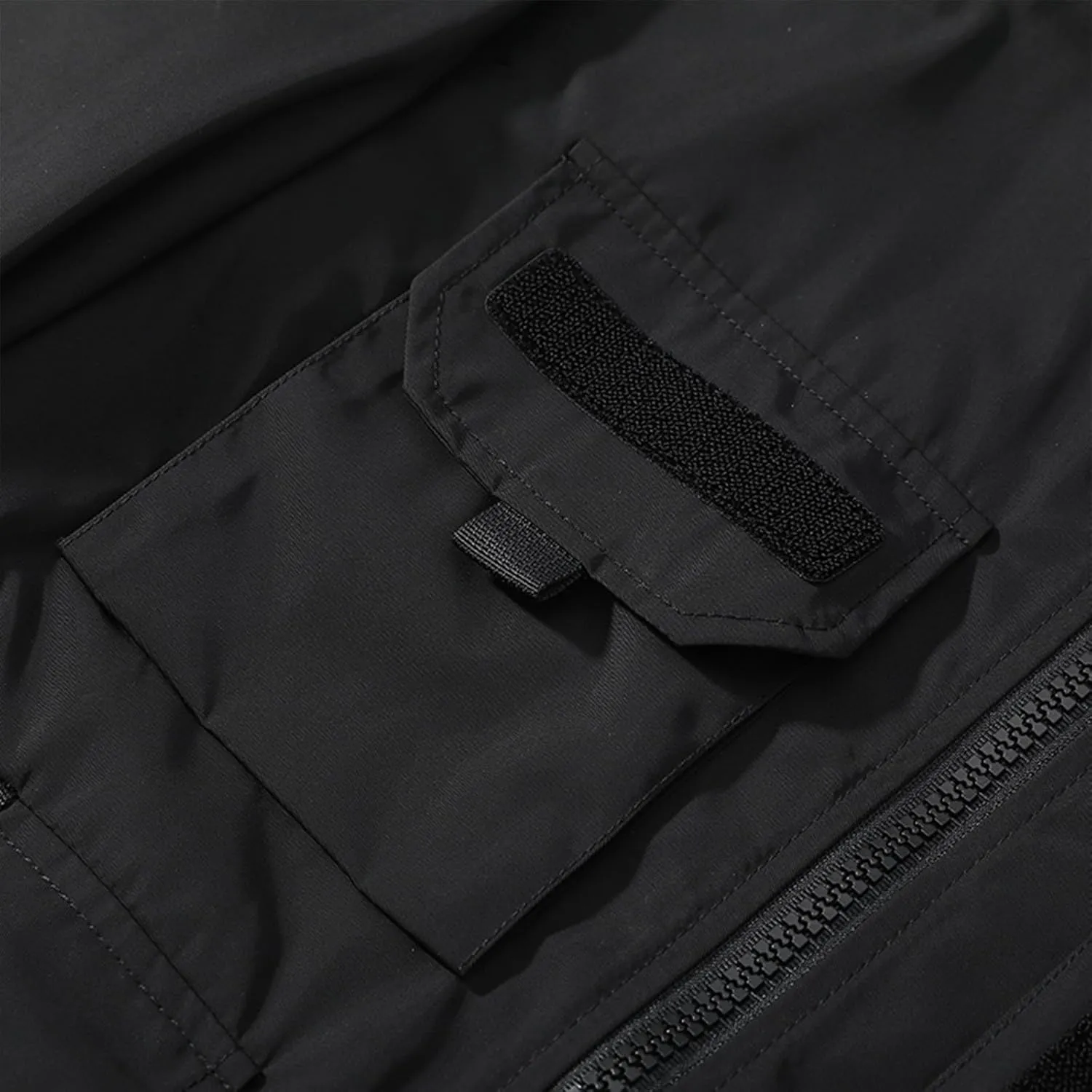 Finelylove Mens Military Tactical Jacket Lightweight Cargo Bomber Jacket Waterproof Spring Fall Windbreaker with Pockets