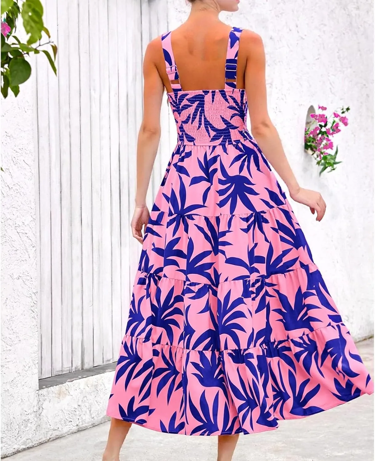 Women's 2025 Summer Floral Boho Maxi Dress Square Neck Strapped Tiered Casual Flowy Long Beach Vacation Dresses