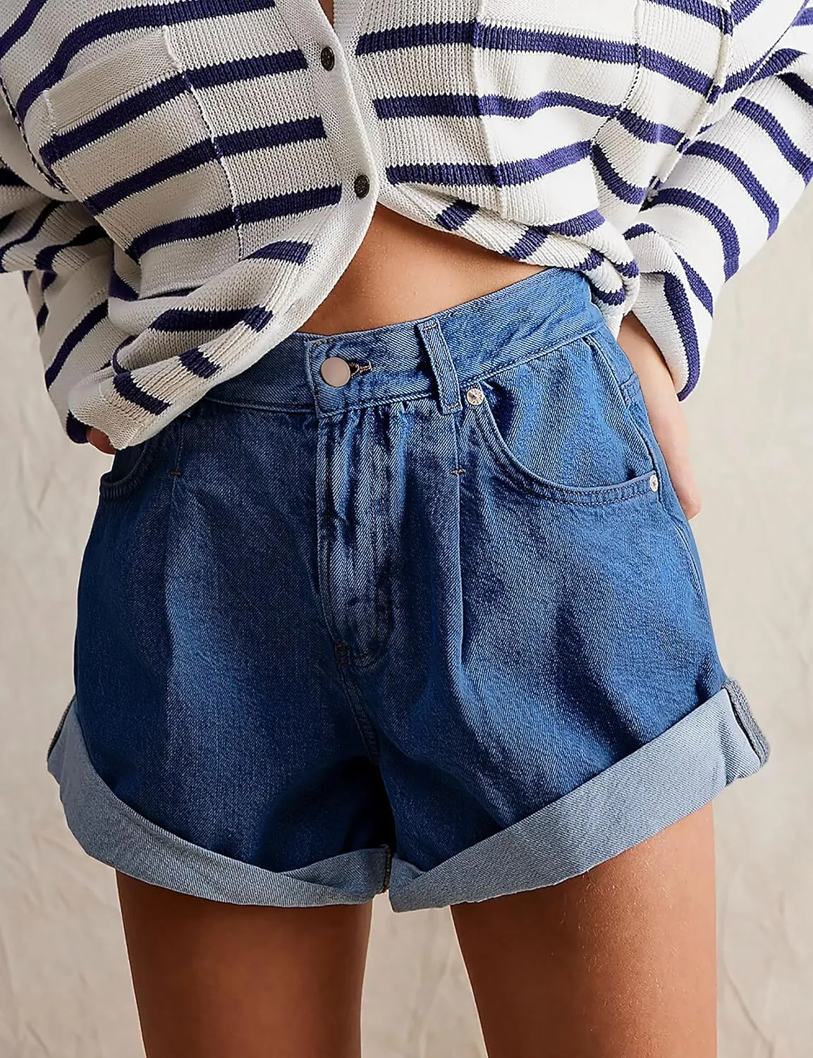Womens Jean Shorts, Stretchy Denim Shorts with Pockets Elastic Waisted Relaxed Fit